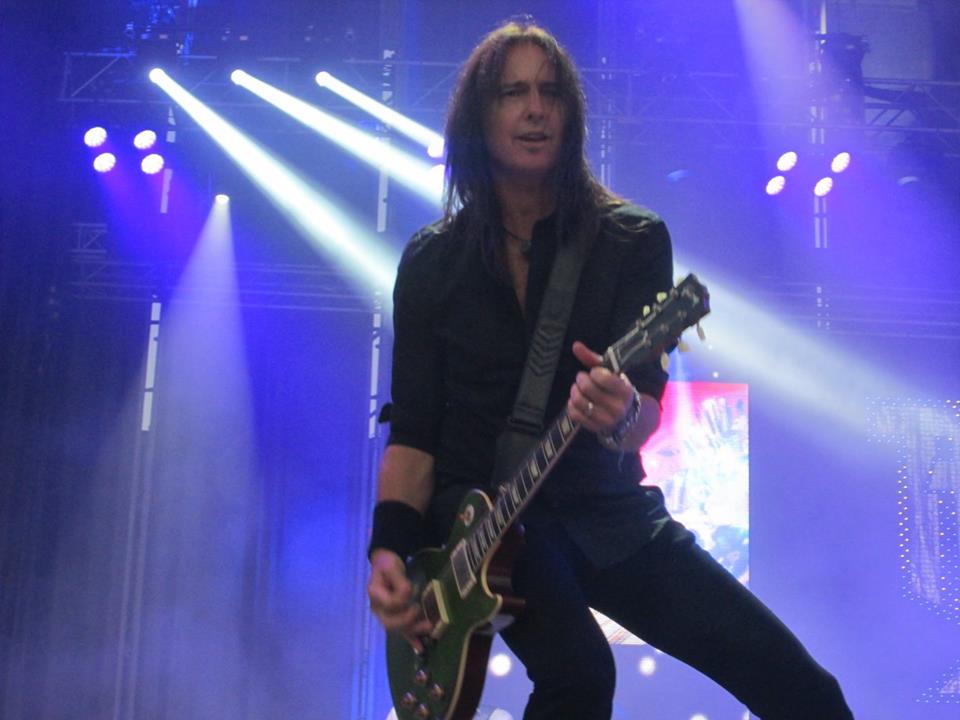 THIN LIZZY2